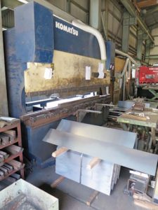 ベンダーマシン(曲加工機)／コマツ産機㈱